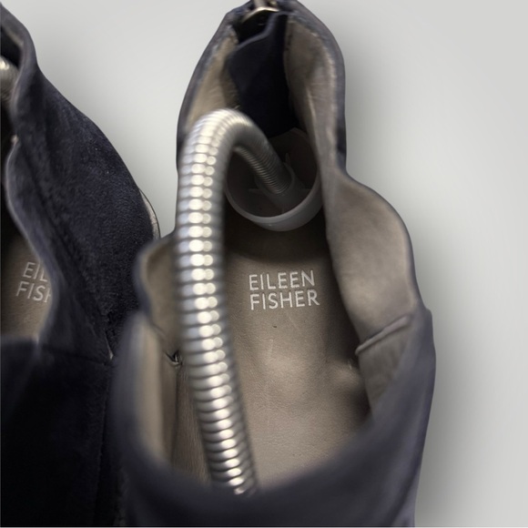 Eileen Fisher Irwin Suede Bootie Navy Blue Sz 10 - Picture 6 of 11
